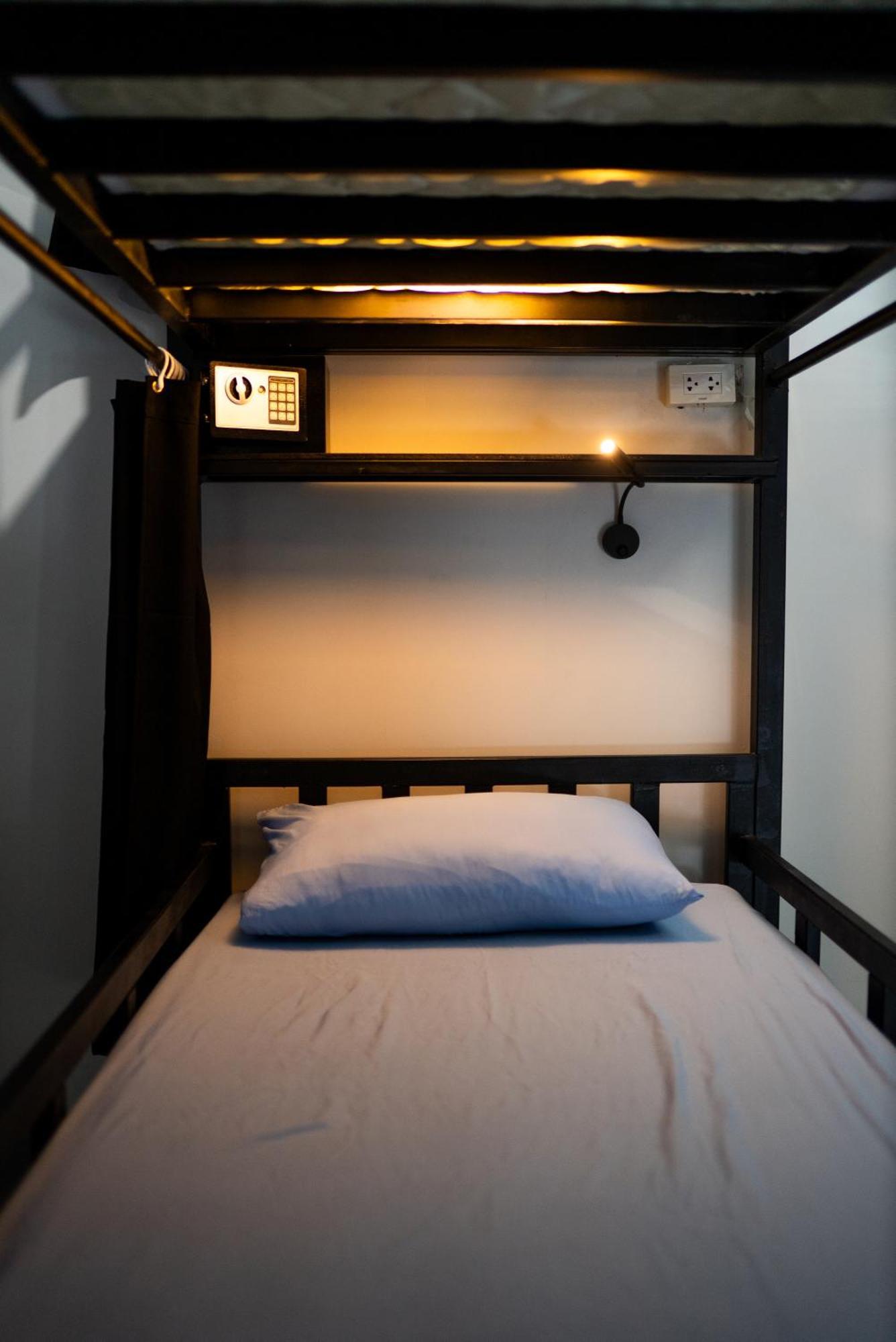Bad Monkey Samui Hostel Chaweng Beach Buitenkant foto